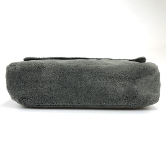 NWT 🔥 Chanel Precision Crossbody bag Makeup Shoulder Bag Grey Gray with White - Picture 5 of 6